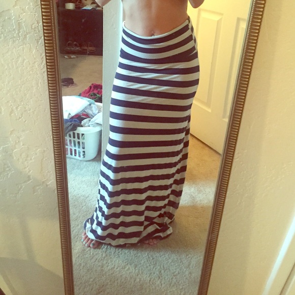 Maxi skirt