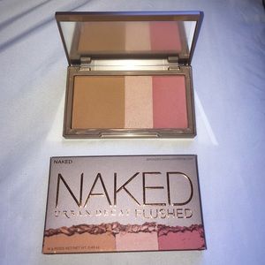 Naked Flushed Palette