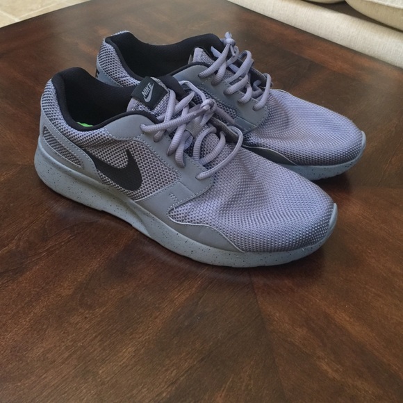 Men's Nikes Worn One Time