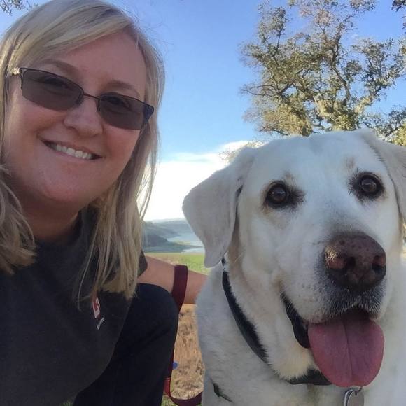 Meet your Posher, Jennifer