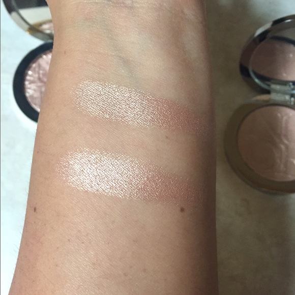 **SOLD** Dior highlighter - Picture 4 of 4