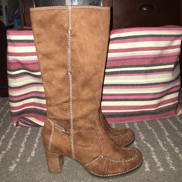 Dr. scholl's Memory foam boots -6-1/2