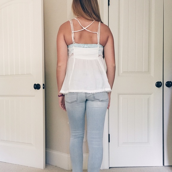 [SOLD] White Lace Tank Top - Picture 3 of 3