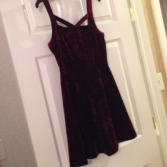 Skater dress - Picture 1 of 3