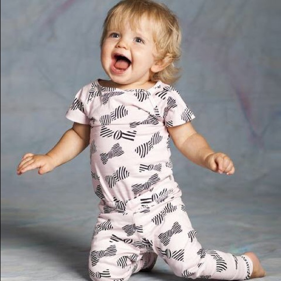 Bow Body Onesie - Picture 2 of 2