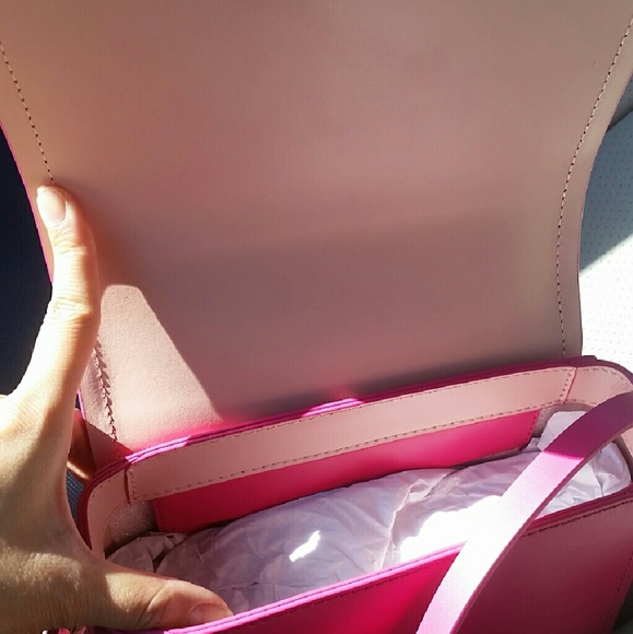 NWT Kate Spade Crossbody - Picture 3 of 4