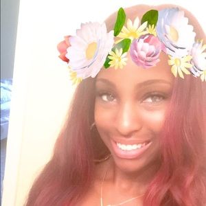 Meet your Posher, Kenisha