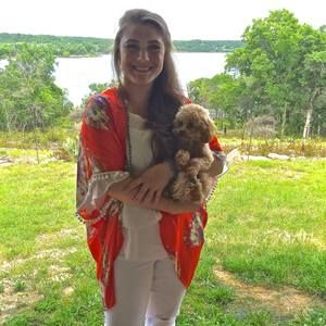 Meet your Posher, Lauren