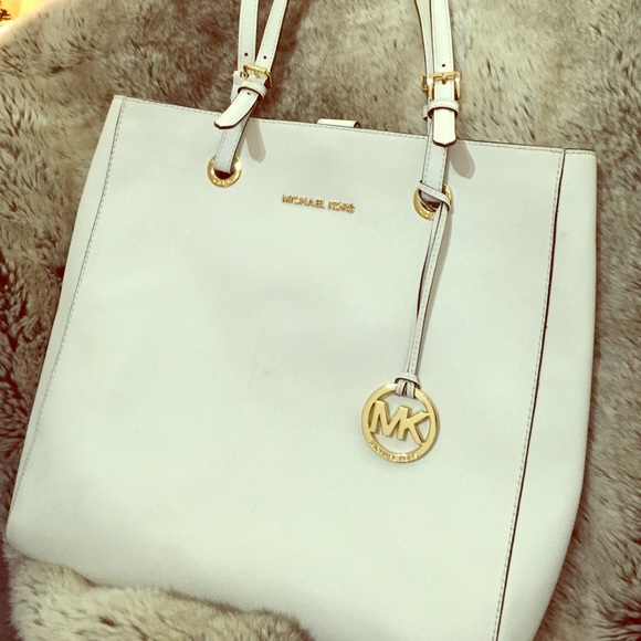 Michael Kors Jet Set Saffiano Travel Tote