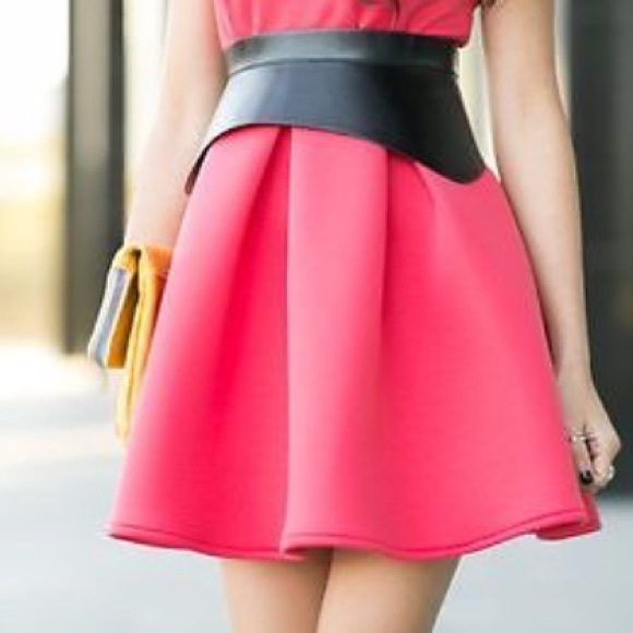 BCBG MaxAzaria Corset Belt