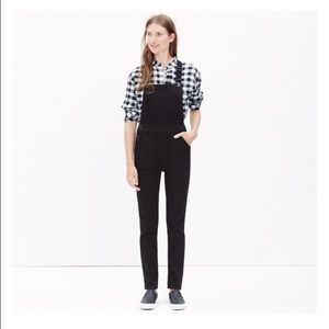 Madewell denim cross-back overalls in black