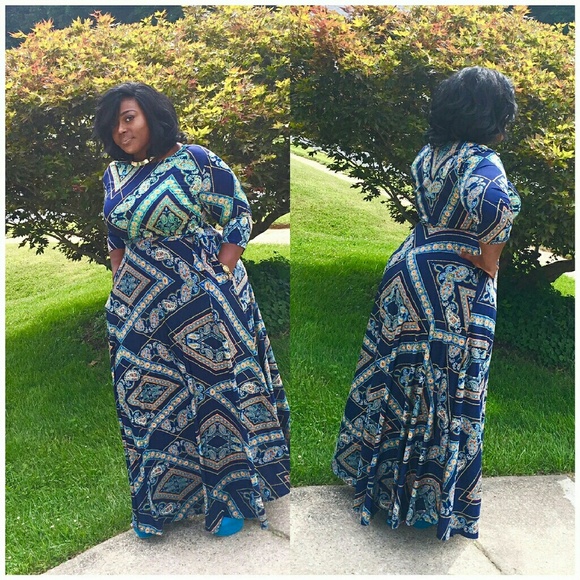 Print design plus size maxi dress - Picture 2 of 2