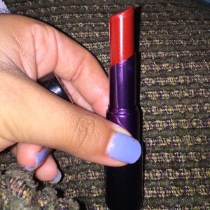 Urban decay bad blood lipstick