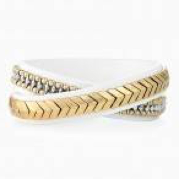 Stella and Dot Leather Bracelet