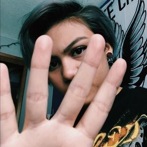 Meet your Posher, Daphne