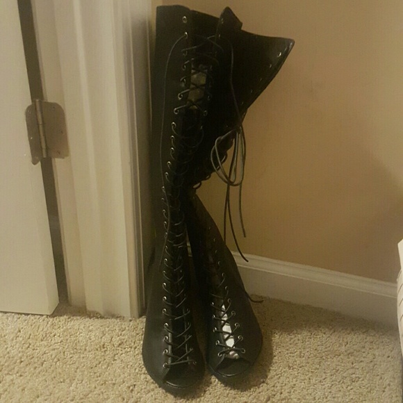 High Boot Sandels