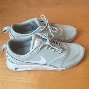 Nike Air Max Thea Women 7.5