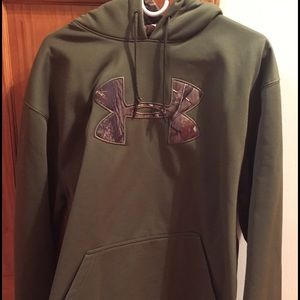 Under Amour hoodie with camo logo.