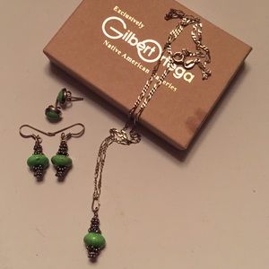 Gaspite necklace with matching earring.