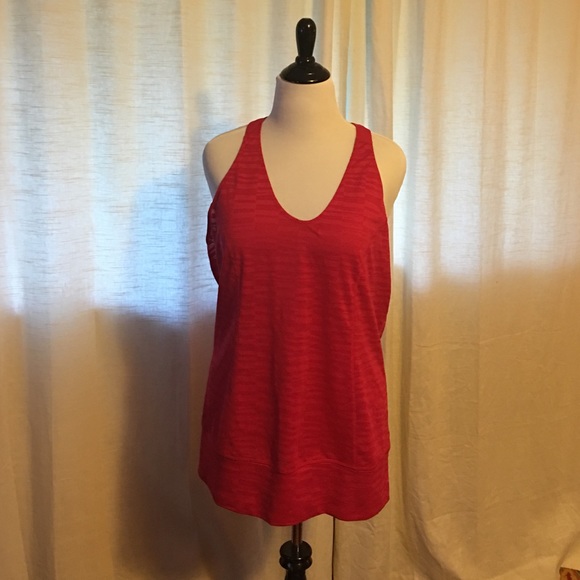 Zella tank