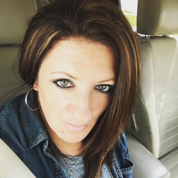 Meet your Posher, Terri