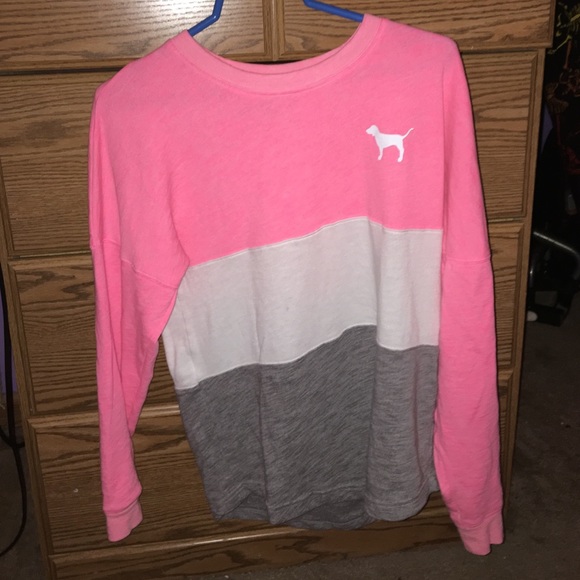 PINK Victoria's Secret Crew Long Sleeve Shirt 💖
