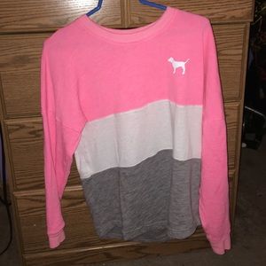 PINK Victoria's Secret Crew Long Sleeve Shirt 💖