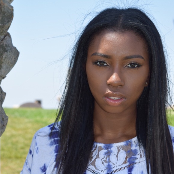 Meet your Posher, Tayler - Picture 1 of 1