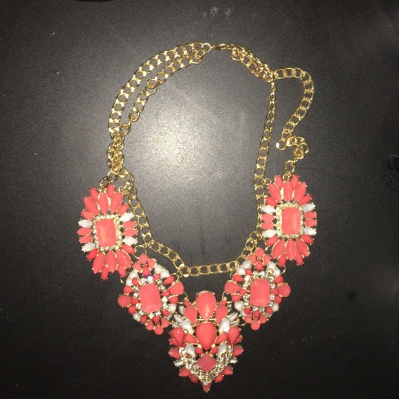 Statement necklace - Picture 1 of 1