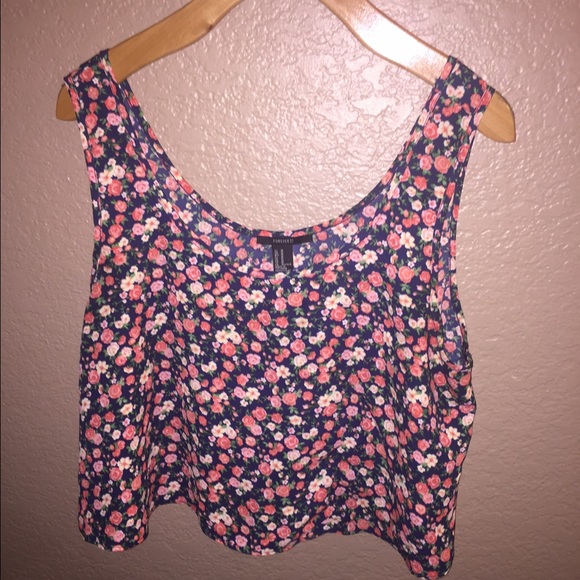 Floral cropped tank