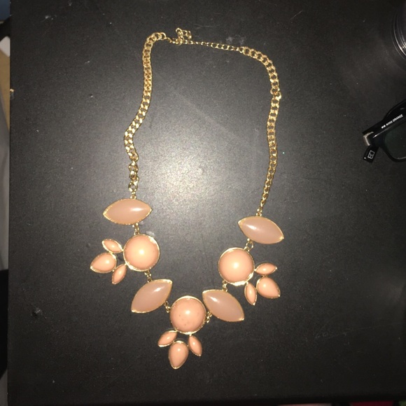 Statement necklace - Picture 1 of 1