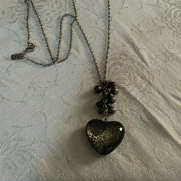 Aero 87 Necklace with dangling heart pendant