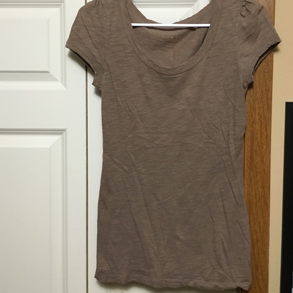 Brown Tshirt