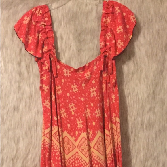 Indonesian dress