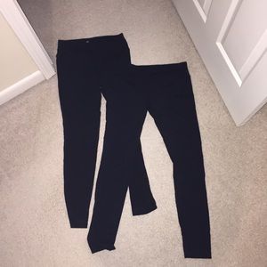 2 for 1 Black Performance Leggings!