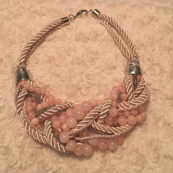 Stunning necklace