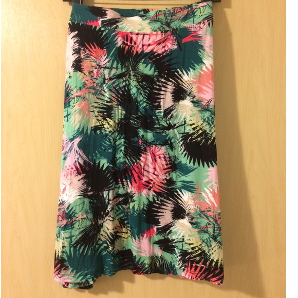 Abstract Skirt