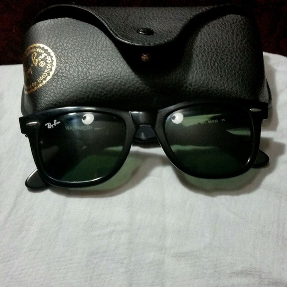 Raybans!! All come with original Ray-Ban Cases - Picture 4 of 4