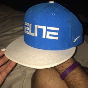 Nike elite snap back