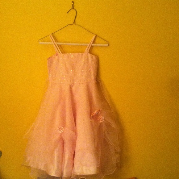 Light pink dress up dress