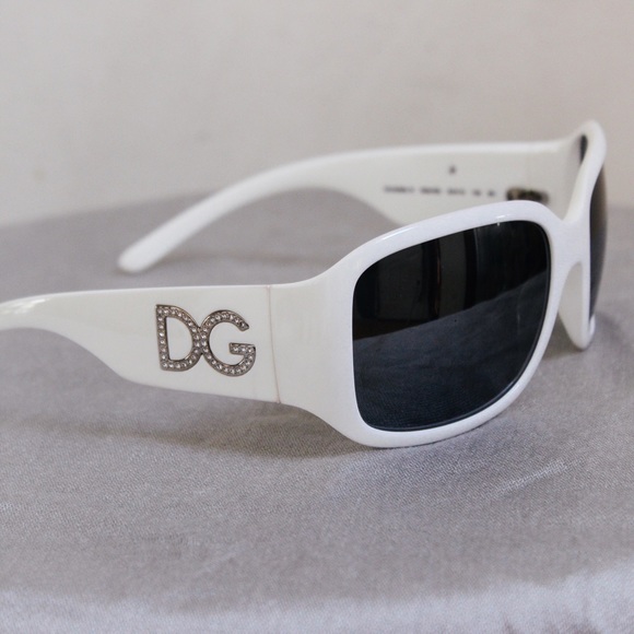 Dolce and Gabbana sunglasses main image 2