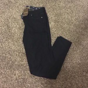 Paige Skyline Drive Peg Jeans - NWT