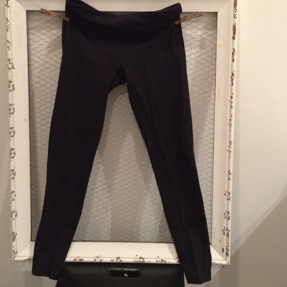 Black Lululemon Wunder Under Leggings