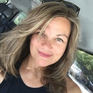 Meet your Posher, Pam