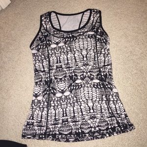 Size 6 Lululemon Stay on Course Tank!