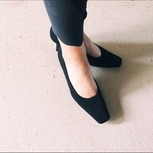 Stuart Weitzman | black heels