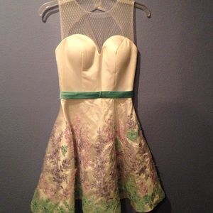 Cute homecoming dress 🤗