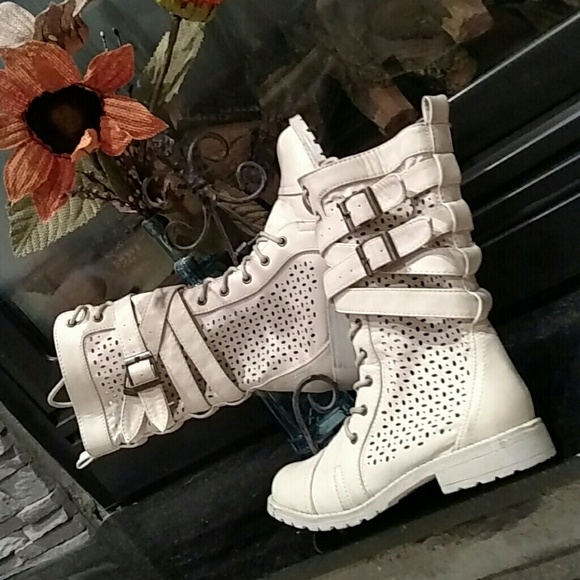 Off White, Laser Cut , Buckle Wrap Boots