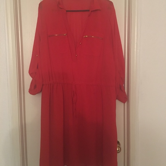 Dress with synched waist