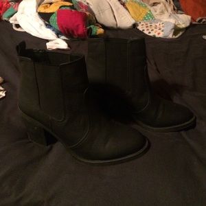 H&M black booties